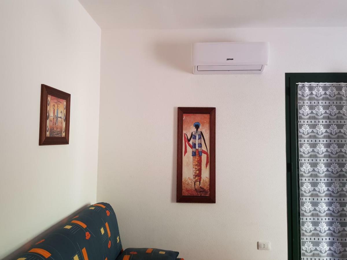 Borgo Lu Canali Da Gavino Appartement Badesi Buitenkant foto