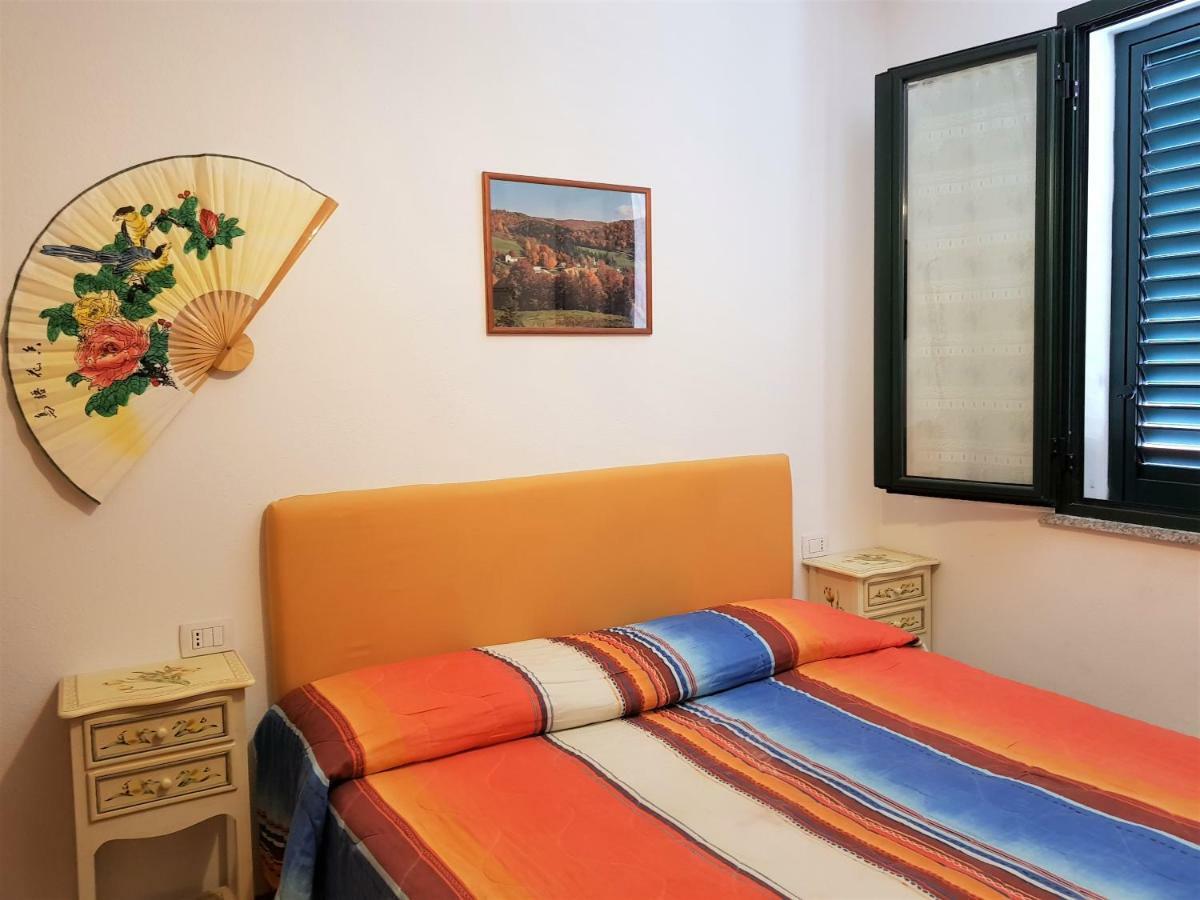 Borgo Lu Canali Da Gavino Appartement Badesi Buitenkant foto