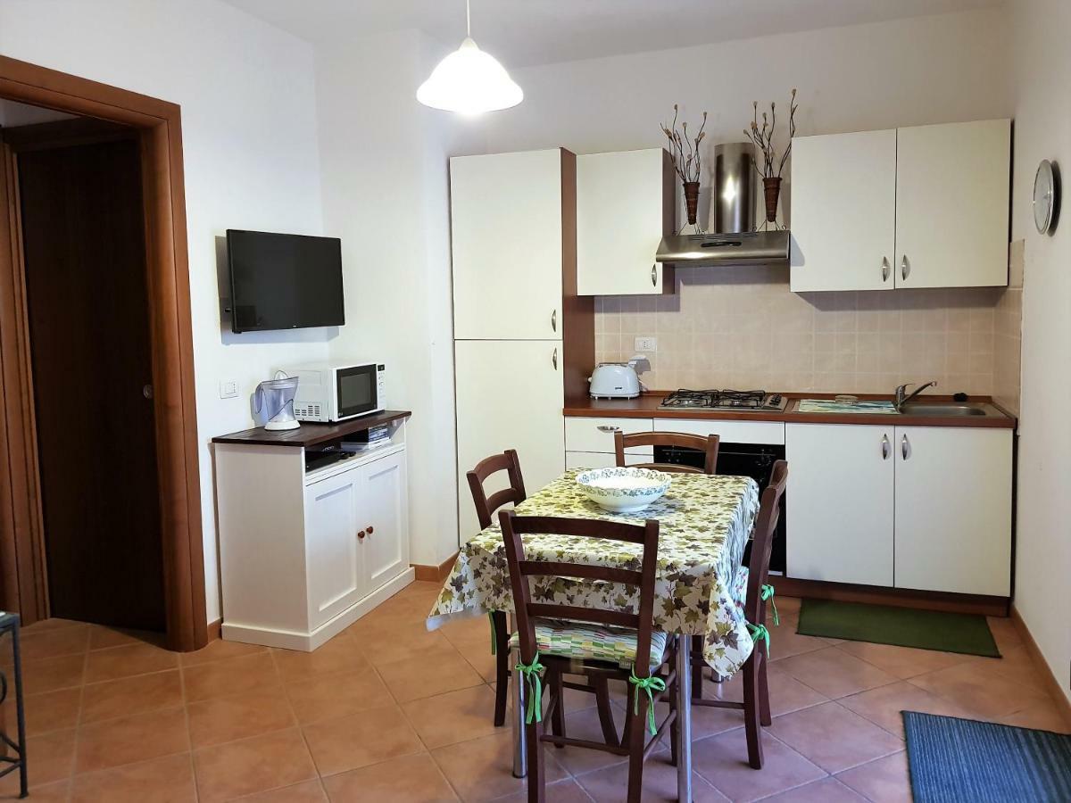 Borgo Lu Canali Da Gavino Appartement Badesi Buitenkant foto