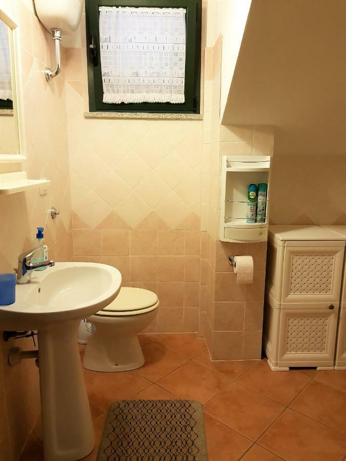 Borgo Lu Canali Da Gavino Appartement Badesi Buitenkant foto